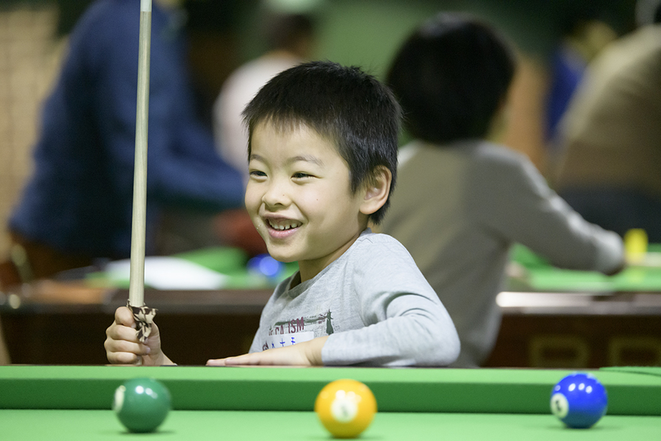 東京 池袋 親子で遊べるビリヤード教室 子供の学習サイト おやこやクエスト